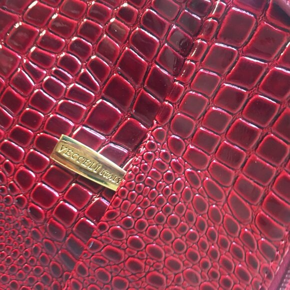 Purse Vecceli Italy Crocodile Print Handbag Gold Chain Handle Faux Burgundy Red - Picture 3 of 11